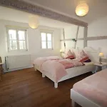 140 Qm Igelmuehle, Bei Der Romantischen Roedermuehle An Der Fraenkischen Saale In Deutschlands Mitte, 8 Km Zur A7 Semesterbostad Hammelburg
